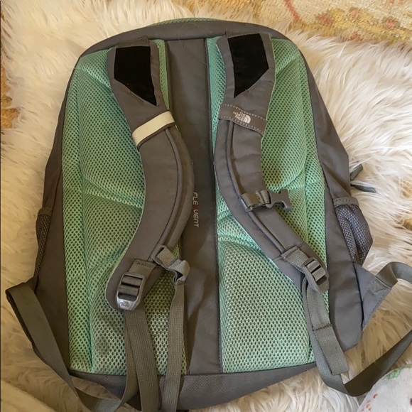 North face jester backpack - Picture 4 of 9